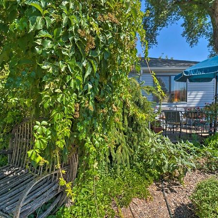 1940 Vintage Bungalow - Walk To Olde Town! Arvada Bagian luar foto